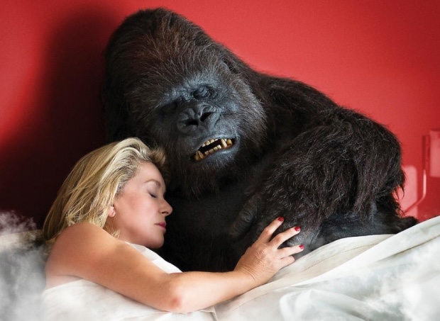 Frame 4 from the movie